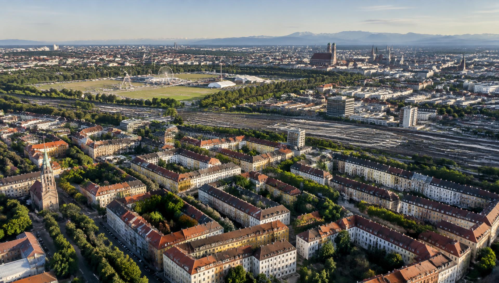 Luftaufnahme von München — Schwanthalerhöhe und Westend